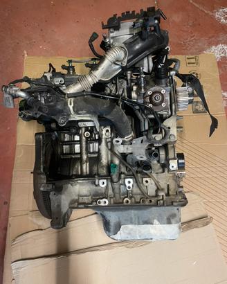 Peugeot 208 1.6 HDI 68 KW 92CV Pezzi ric. Motore