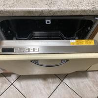 Lavastoviglie da incasso slim 10 coperti WHIRLPOOL