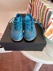 Scarpette calcio numero 33