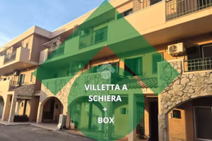 VILLA A SCHIERA A FOGGIA