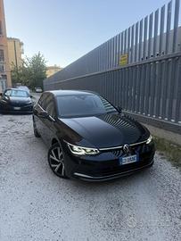 Volkswagen GOLF 8 STYLE 1.5 130cv etsi LED MATRIX