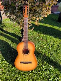 chitarra acustica