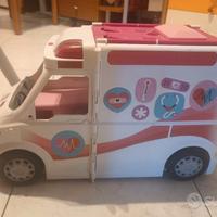 Ambulanza e camper di barbie