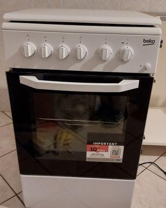 Forno elettrico e piano cottura a gas
