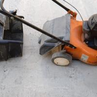taglia erba a scoppio 