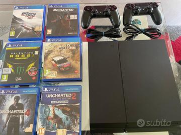 PlayStation 4 Slim + 2 joystick + 6 videogiochi