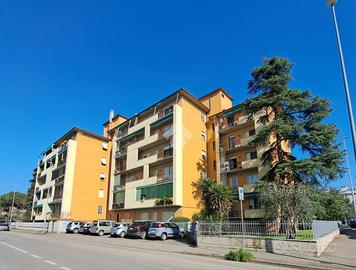 4 LOCALI A SCANDICCI