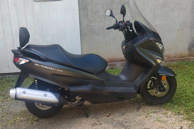 Suzuki Burgman 200