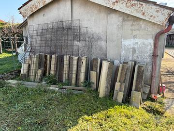 Cordonata e pali di cemento