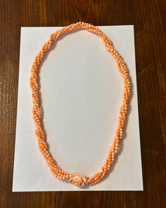 Collana corallo rosa antica 3 fili