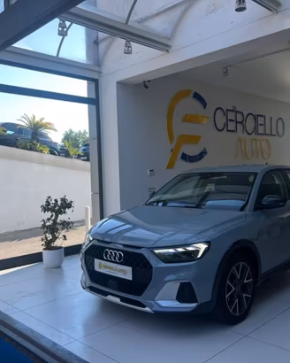 AUDI A1 allstreet 25 TFSI Admired tua da €239,00