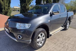 Mitsubishi L200 2.5 DI-D/178CV CC Intense Tender C