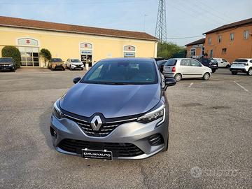 Renault Clio 1.6 E-Tech full hybrid Techno