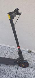 Mi Electric Scooter Pro 2