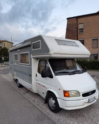 Camper Elnagh Doral 114 ford 2,5 turbo diesel