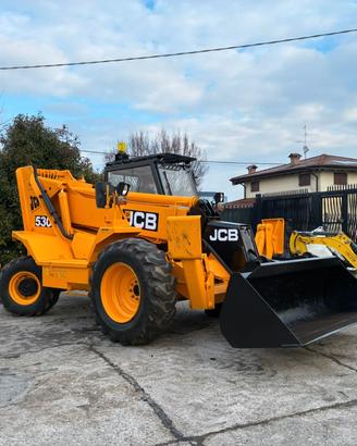 P192 - TELESCOPICO JCB 530 TARGATO