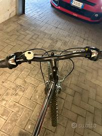 Mountain bike da donna misura 26