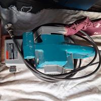 LEVIGATRICE A NASTRO PROFESSIONALE MAKITA