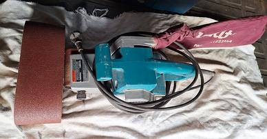 LEVIGATRICE A NASTRO PROFESSIONALE MAKITA