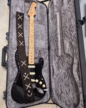 Fender stratocaster black strat
