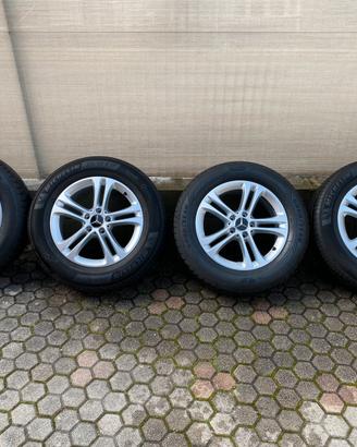 Gomme e cerchi in lega