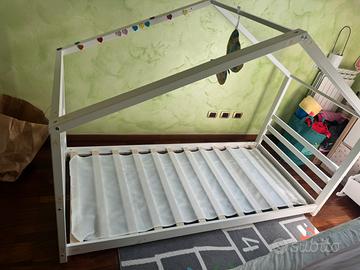 Letto montessori a capanna