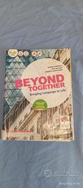 Libro Beyond Togheter Inglese