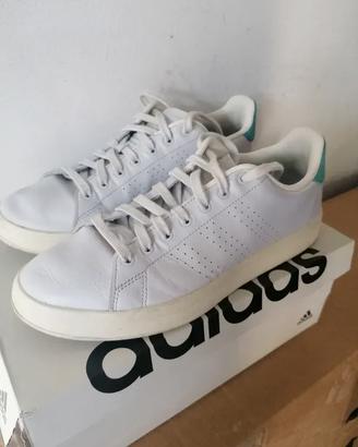 Adidas advantage premium colore grigio