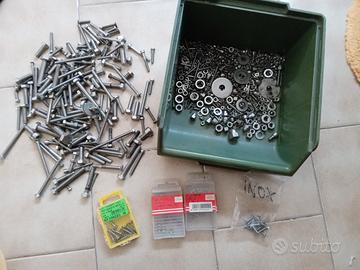 viteria inox vari tipi e  misure