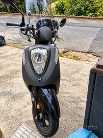 Sym amio 50i
