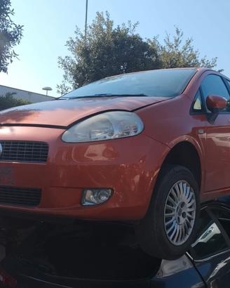 Pezzi di ricambio Fiat Grande Punto anno 2006