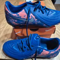 Scarpe da calcio Nike nuove 