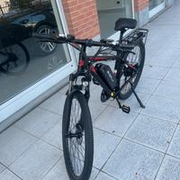 Bici mountain-bike elettrica cambio Shimano