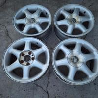 Cerchi In Lega Da 15" Per Volvo 850 - Polar - 740