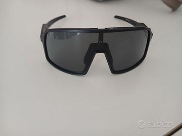 Occhiale Oakley Sutro Nero