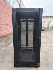 Armadio Rack per server APC 25 unità