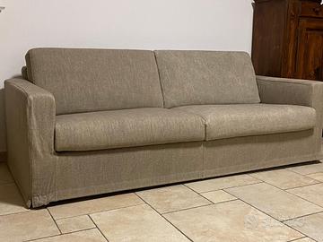 Divano letto Dema modello Metronotte lunghezza 208