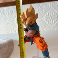 Action figure dragonball goku