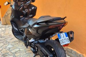 Yamaha TMax 560 2024