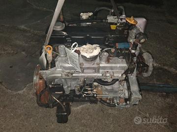 Motore Nissan terrano 2.7 Tdi Td27h