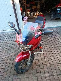 Kawasaki ZR7S