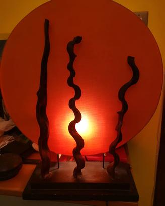 Lume lampada da tavolo con legno di mare