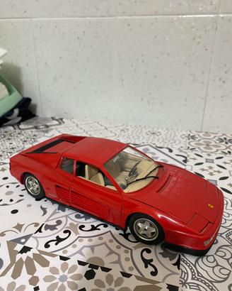 macchina da collezione ferrari testa rossa 1984