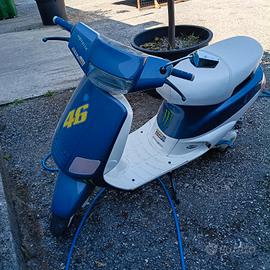 piaggio zip 