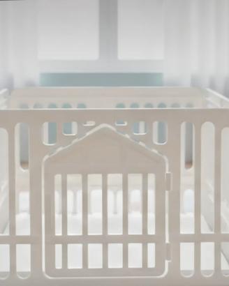 Recinto da interno per bambini e/o cuccioli