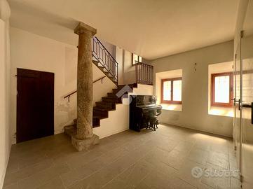 3 LOCALI A CAPRINO BERGAMASCO