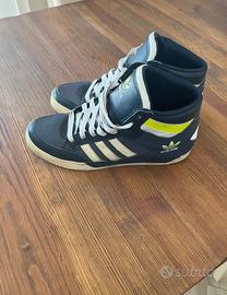 Sneakers Adidas alte Uk