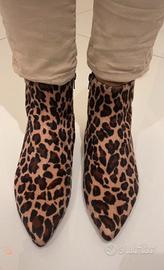 Stivaletto effetto maculato