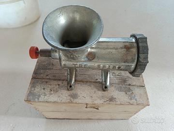 Tritacarne manuale 