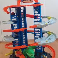 Ultimate Garage Hot Wheels